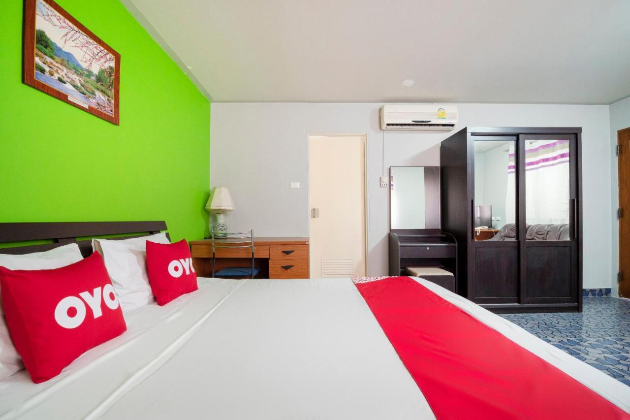 Oyo 663 Green Beach Room Pattaya Exteriör bild