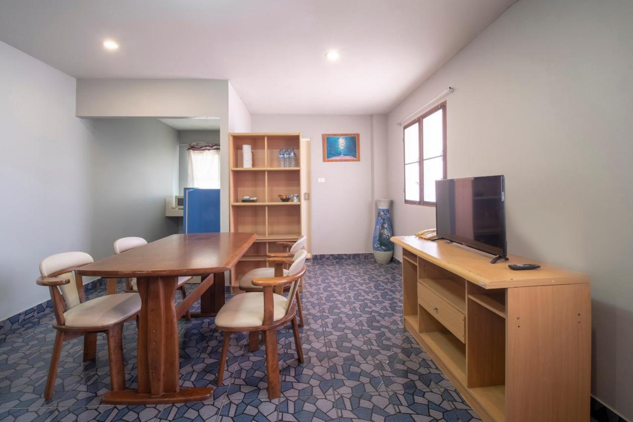 Oyo 663 Green Beach Room Pattaya Exteriör bild